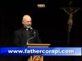 Padre John Corapi: De multimillonario y drogadicto a sacerdote y a llevar la misericordia de Dios