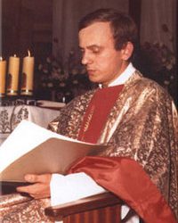 Jerzy Popieluszko, sacerdote polaco, asesinado por el régimen comunista ha sido beatificado
