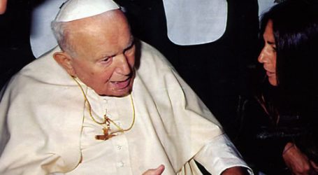 Veinte gracias, prodigios, curaciones y milagros por la intercesión del beato Juan Pablo II durante su vida terrena y desde el cielo