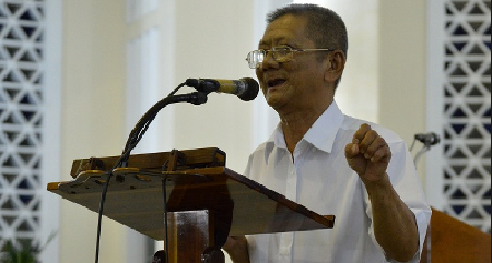 J.B. Nguyen Huu Cau sale ahora tras 39 años de la cárcel comunista donde se bautizó y reza 7 rosarios diarios: «El amor de Dios y de la Virgen me han cambiado. No tengo rencor”