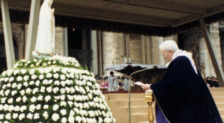 Oración de San Juan Pablo II de consagración del mundo al Inmaculado Corazón de María en 1984