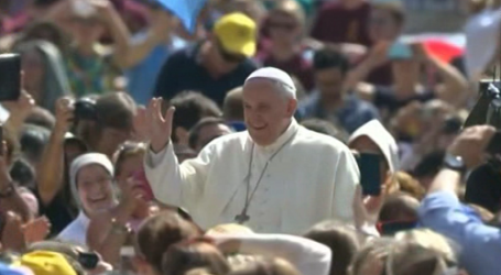 Papa Francisco en la Audiencia General: «El cristiano con su vida tiene que bendecir siempre ¡Qué linda vocación ésta!»