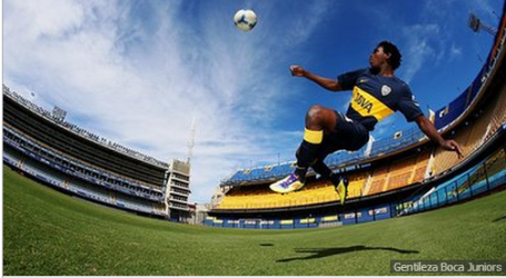 Bayan: De refugiado de Ghana sin destino a jugador de fútbol del Boca Juniors en Argentina