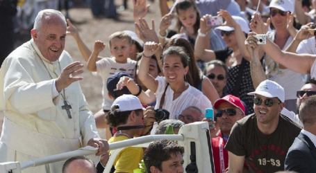 Papa Francisco en homilía en el Estadio de Campobasso: “Dios no es neutral, está del lado de las personas vulnerables, discriminadas y oprimidas que se abandonan confiadas a Él”