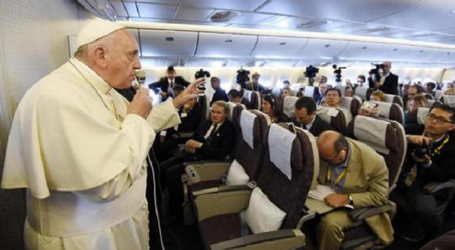 Texto íntegro de la rueda de prensa del Papa Francisco a bordo del avión de regreso de Corea: «La tortura es un pecado en contra de la humanidad, un delito de lesa humanidad»