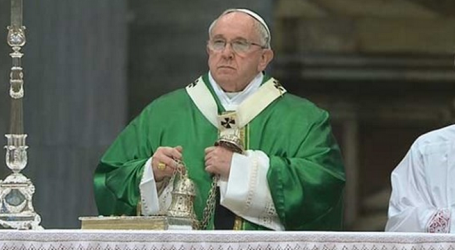 Papa Francisco en homilía a nuevos cardenales: «Los invito a servir a Jesús crucificado en toda persona marginada, por el motivo que sea»