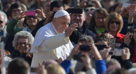 Papa Francisco en la Audiencia General: «Donde los ancianos no son respetados, los jóvenes no tienen futuro»