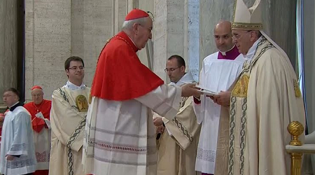 Papa Francisco convoca el Año de la Misericordia publicando la Bula: «¡Este es el tiempo oportuno para cambiar de vida!»