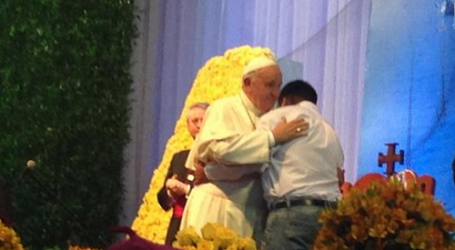 Damián Oyola, seminarista, ante el Papa en Bolivia: “Mi llamada es una constante invitación del Señor a seguirle”