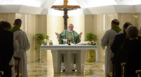 Papa Francisco en homilía en Santa Marta: «Pecadores sí, corruptos jamás»