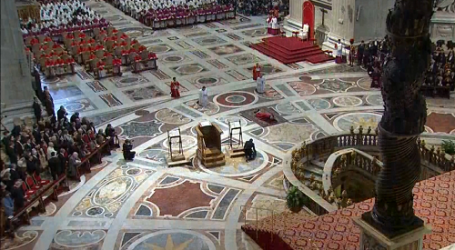 Celebración de la Pasión del Señor presidida por el Papa Francisco el Viernes Santo