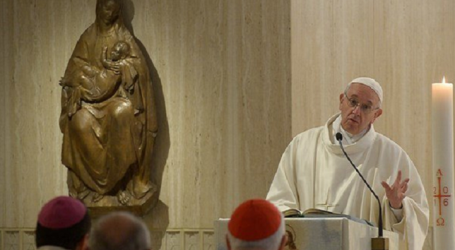 Papa Francisco en homilía en Santa Marta: «La persecución es el precio del testimonio cristiano»