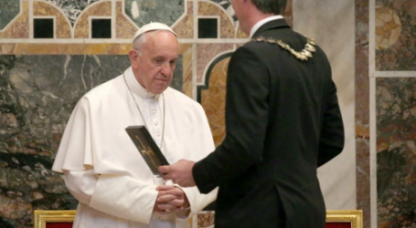 Papa Francisco al recibir el Premio Carlomagno: «Sueño una Europa que promueva y proteja los derechos de cada uno»