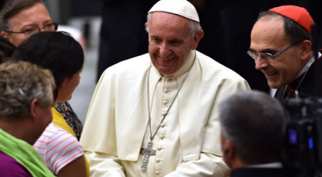 El Papa a peregrinos franceses: «Pobres, recen por la conversión de los ricos»