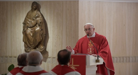 Papa Francisco en homilía en Santa Marta: «Resucitaremos con nuestra carne, como lo hizo Cristo»