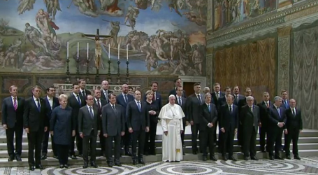 Papa a los líderes europeos: “Europa vuelve a encontrar esperanza cuando invierte en la familia, célula  fundamental de la sociedad”