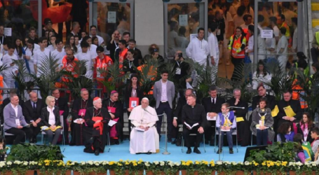 Papa a los jóvenes en Milán: “Prometan al Señor que no harán bullying ni permitirán que nadie se lo haga a nadie. Es muy feo”