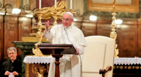 Papa Francisco en Vigilia de oración por JMJ: “¡Cada joven tiene algo que decir a los demás, a los adultos… a los obispos y al Papa!”