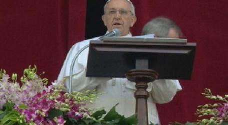 Papa Francisco  en Mensaje de Pascua y Bendición Urbi et Orbi: «El Señor Resucitado dé esperanza a cuantos atraviesan momentos de dificultad»