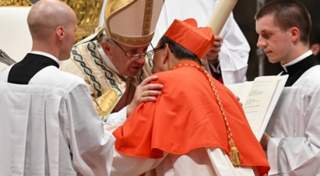 Video completo del Consistorio presidido por el Papa Francisco de creación de 5 nuevos Cardenales, entre ellos Juan José Omella, Arzobispo de Barcelona