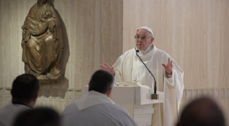 Papa Francisco en homilía en Santa Marta 9-11-17: «El Espíritu Santo es la vida de la Iglesia, es tu vida, mi vida»