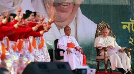 Papa Francisco a los jóvenes en Bangladesh: «Mirar con los ojos de Dios, escuchar a los demás con los oídos de Dios y amar con el corazón de Dios»