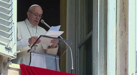 Papa Francisco en el Regina Coeli, 2-4-18: «Salir a anunciar que “¡verdaderamente el Señor ha resucitado!”»