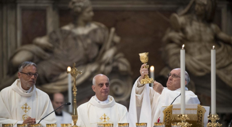 Santa Misa presidida por el Papa Francisco  con los Misioneros de la Divina Misericordia, 10-5-18