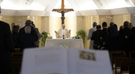 Papa Francisco / Homilía en Santa Marta 27-4-18: «El cielo es el encuentro con Jesús y Él está rezando por mí»
