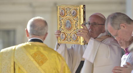 Santa Misa presidida por el Papa Francisco de canonización de Pablo VI y seis nuevos santos y el rezo del Ángelus 14-10-18