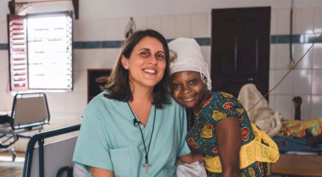 Isabel Fernández, 42 años, misionera en Camerún: «el único que sana y salva es Dios. Nosotros somos sus instrumentos»