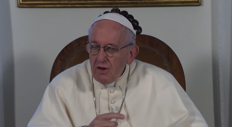 Papa Francisco pide que en noviembre “recemos y trabajemos para conseguir la verdadera paz”