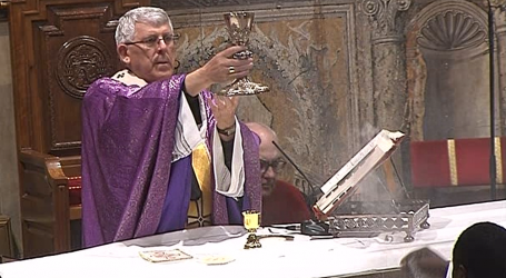 Santa Misa de hoy 10 de marzo de 2019, domingo de la 1ª semana de Cuaresma, desde la catedral de Toledo, presidida por el arzobispo Mons. Braulio Rodríguez