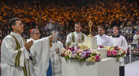 Santa Misa presidida por el Cardenal Becciu de beatificación de Guadalupe Ortiz de Landázuri, 18-5-19