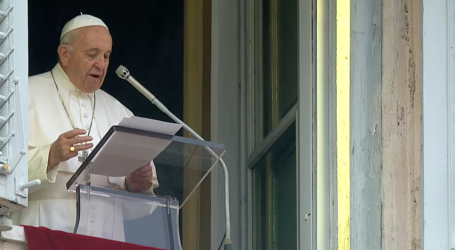 El Papa en el Regina Coeli, 26-5-19: «Docilidad a la acción del Espíritu Santo, que hace vivo y presente al Señor resucitado»