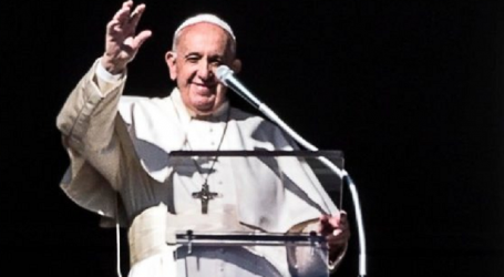 Papa Francisco en el Ángelus, 5-1-2020: «La santidad es pertenencia a Dios, es comunión con Él, transparencia de su bondad infinita»