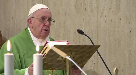 Papa Francisco en Santa Marta 4-2-2020: «Dios llora por nosotros cuando nos alejamos de él»