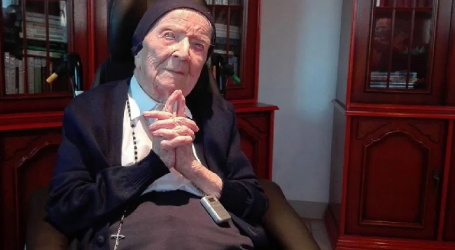 Sor André, la monja más anciana del mundo cumple 116 años: Era protestante y se hizo católica a los 19 años y dice que «mi felicidad diaria es poder seguir rezando»