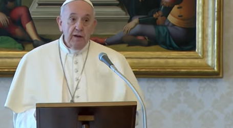 El Papa en Regina Coeli, 13-4-2020: «Cristo ha resucitado, miremos con confianza el futuro»