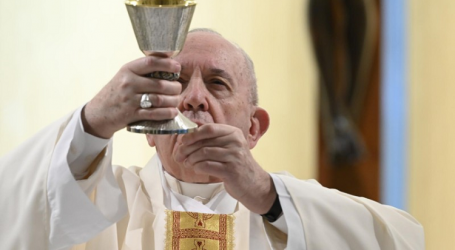 Santa Misa de hoy presidida por el Papa Francisco en Santa Marta, viernes de la Octava de Pascua, 17-4-2020