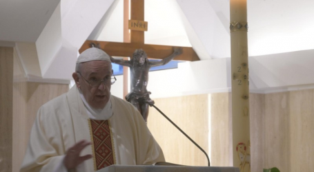 Papa Francisco en homilía en Santa Marta, 28-4-2020: «Ser justos en nuestros juicios y no empezar o seguir la condena masiva que provoca la habladuría»