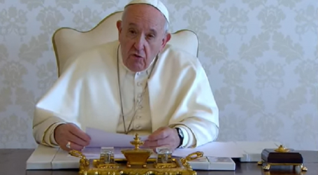 Papa Francisco pide rezar en junio «para que aquellos que sufren encuentren caminos de vida, dejándose tocar por el Corazón de Jesús»