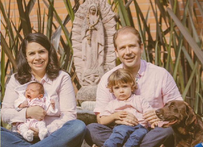La hija de Ana Paula Morales, periodista, nació con cáncer y se sanó «por  la Virgen de Lourdes, por santa Mariam de Jesús Crucificado a quien la  encomendé, y por la gente