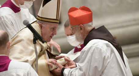 Papa Francisco en homilía del Consistorio de Cardenales 28-11-2020: «Estar vigilantes para permanecer en el camino de Jesús»  