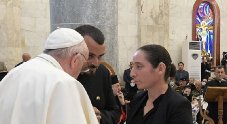 Doha Sabah Abdallah explica al Papa que ISIS mató a su hijo y ella perdonó a los asesinos  como «Jesús ha perdonado a sus verdugos»