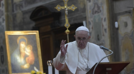 Papa Francisco en Regina Coeli, 11-4-2021: «Que la Virgen María, Madre de la Misericordia, nos obtenga la gracia de ser misericordiosos»
