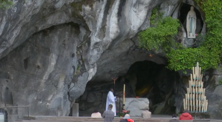 Rosario en el Santuario de Lourdes: Misterios Luminosos, 6-5-2021