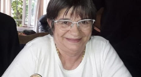 Graciela Berdinelli, 71 años, maltratada por su esposo lo afrontó rezando, da gracias a Dios por curar milagrosamente de cáncer a su hijo y a ella y de neumonía bilateral de Covid