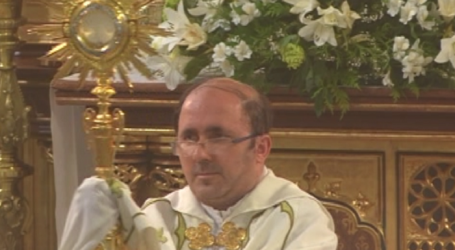Adoración Eucarística con el P. Jesús Luis Sacristán  en la Basílica de la Concepción de Madrid, 4-8-2021 