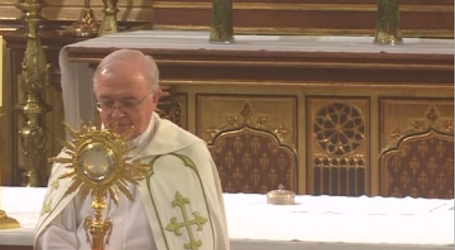 Adoración Eucarística con el P. Heliodoro Mira en la Basílica de la Concepción de Madrid, 12-8-2021